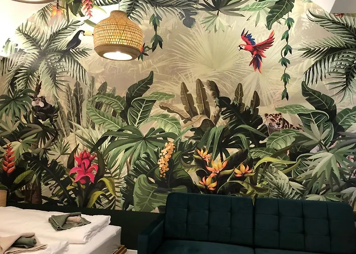 In Iv. * Βουδαπέστη