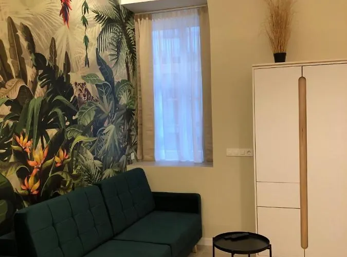 In Iv. * Βουδαπέστη